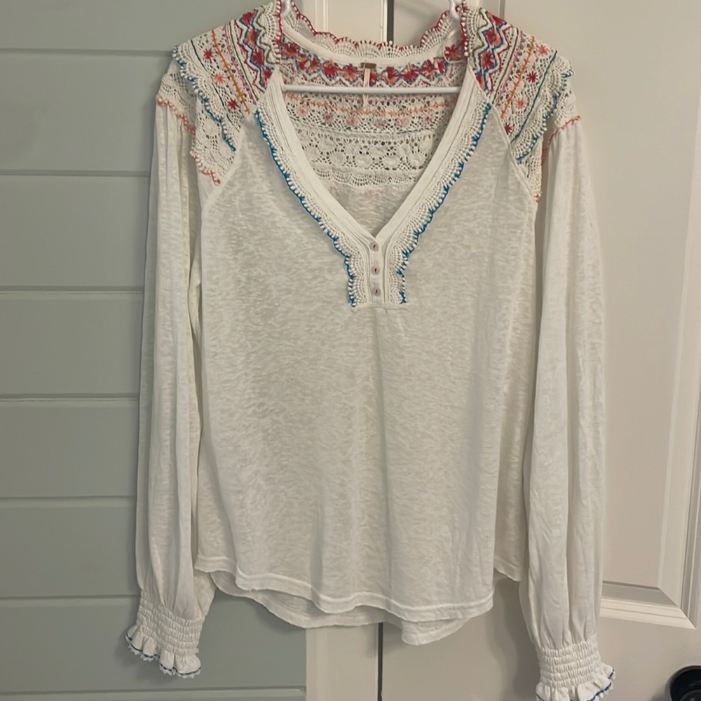 Euc free people top..great transitional piece